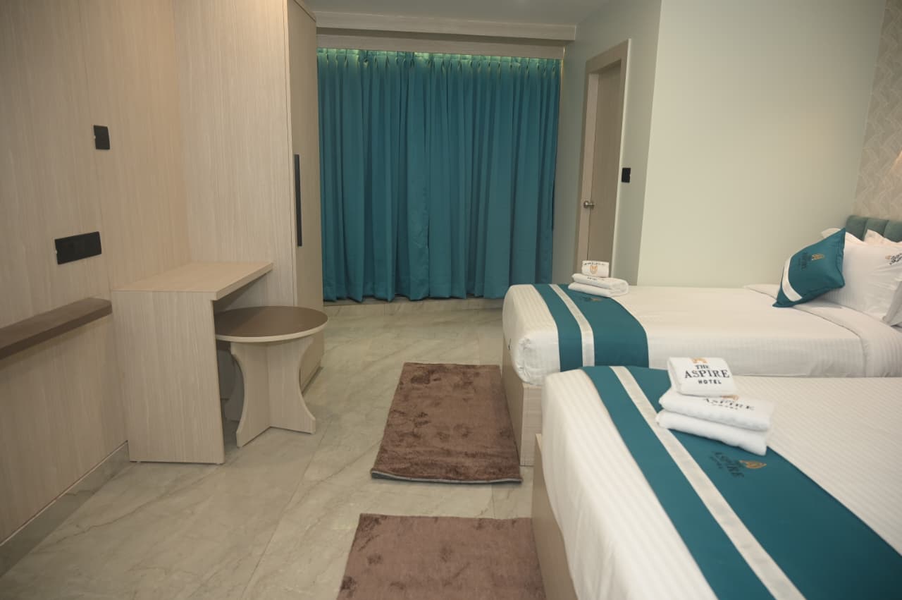 Standard Twin Room